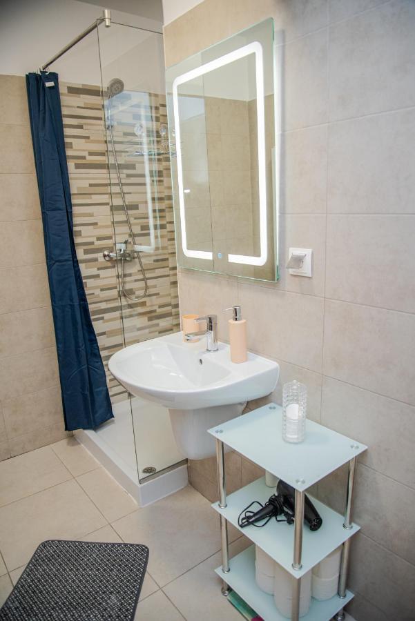 Gavas Apartments Viva City Клуж-Напока Экстерьер фото